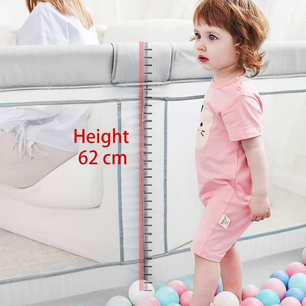 Infant Play Yard: image 6